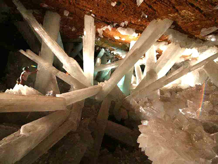 Crystal caves of mexico national geographic